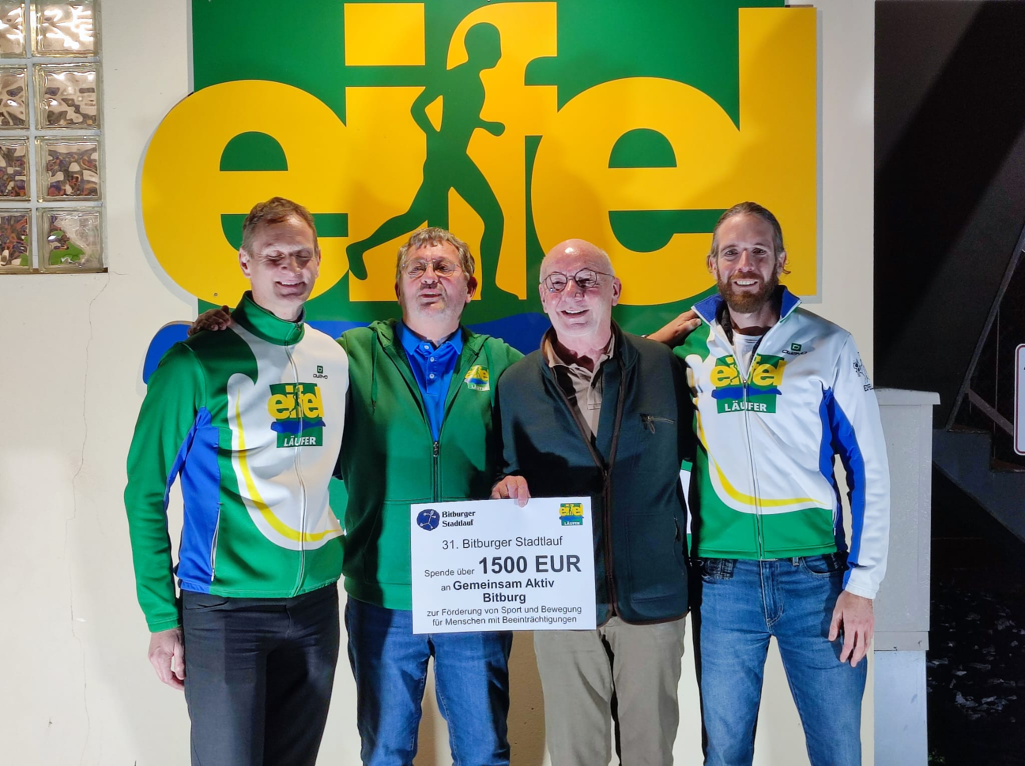 Spendenübergabe Gemeinsam Aktiv